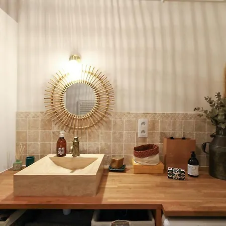 Nice T2 With Balcony And Wifi In Paris *