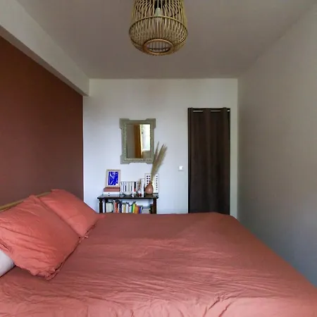 Apartamento Nice T2 With Balcony And Wifi In Paris